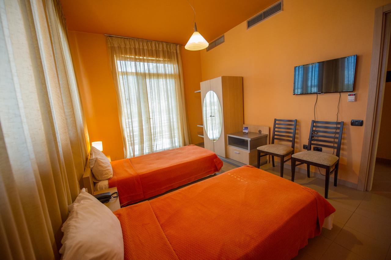 Luani A Hotel Шкодер Екстер'єр фото