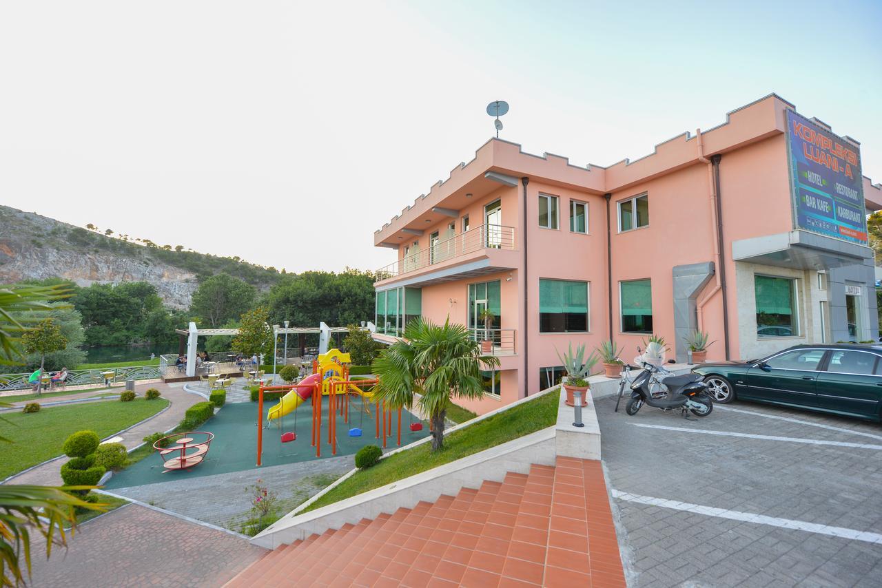 Luani A Hotel Шкодер Екстер'єр фото